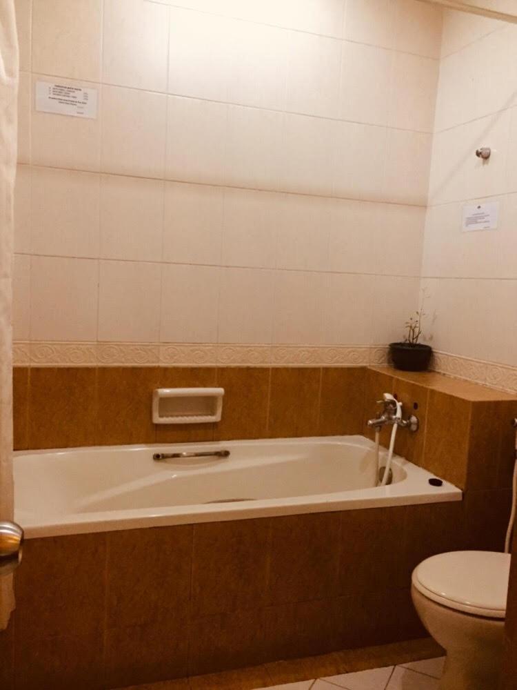 Resort Prima Cisarua Tagalbato Exterior foto